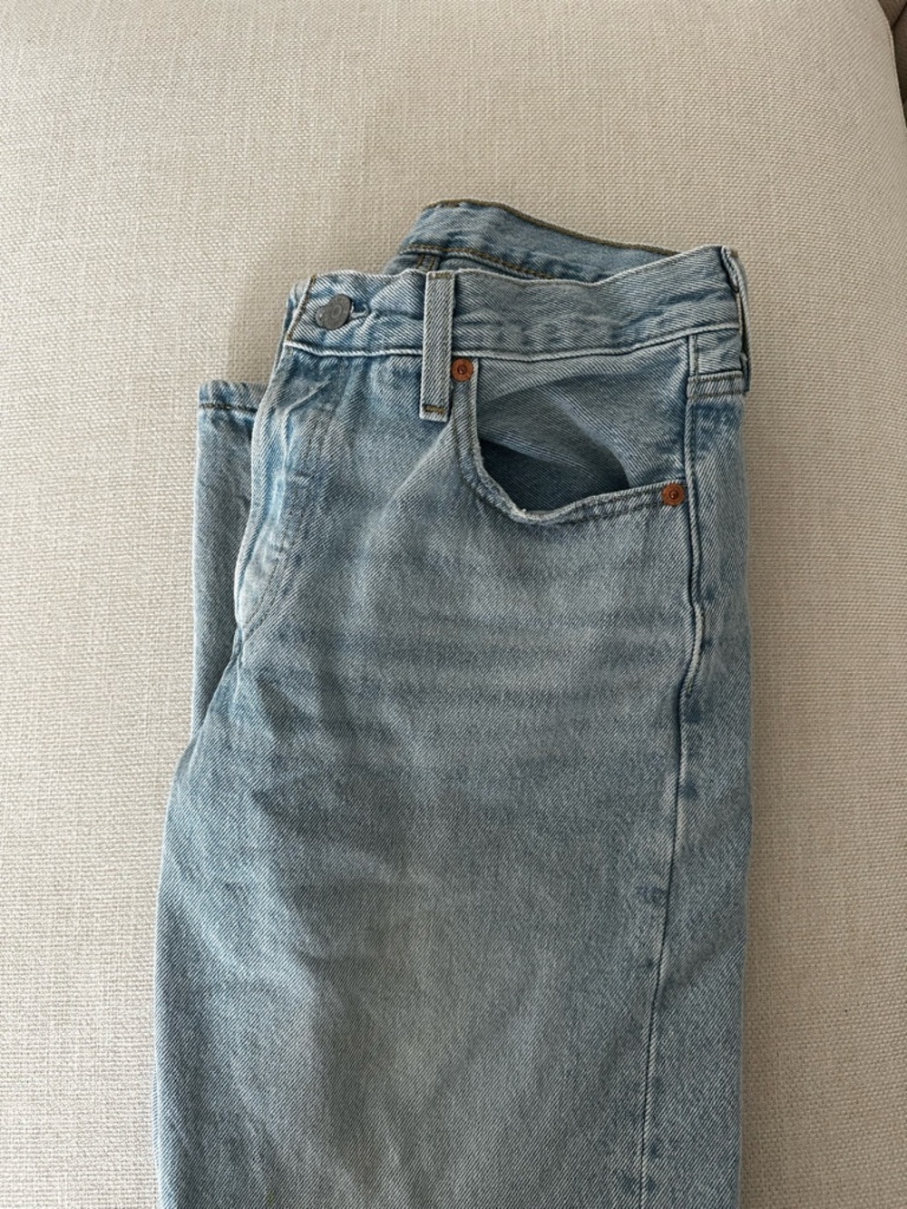 Levi’s 501 90’s Jeans - Picture 7 of 7